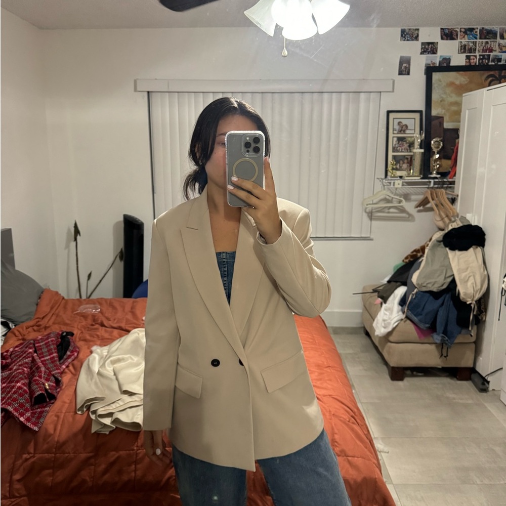 Zara cream Blazer
